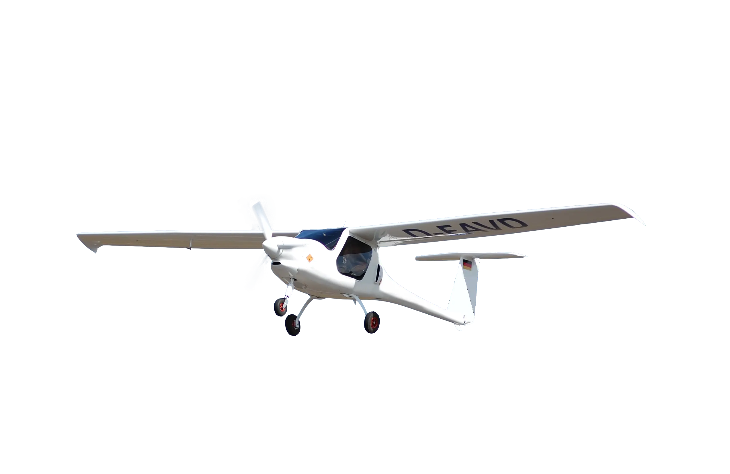 Aeronaves Pipistrel em Portugal 7 white aircraft flying